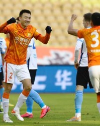 伟德官方网站-武汉长江困境中击败大连人 拿到三分虽好仍不解渴